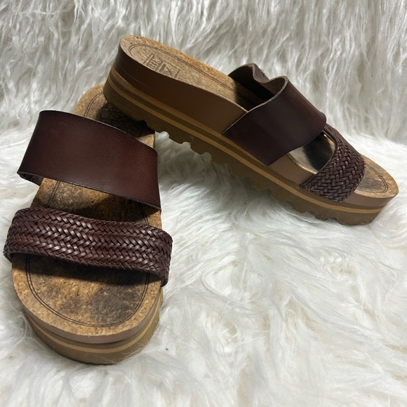Reef Platform Sandals - Picture 4 of 4